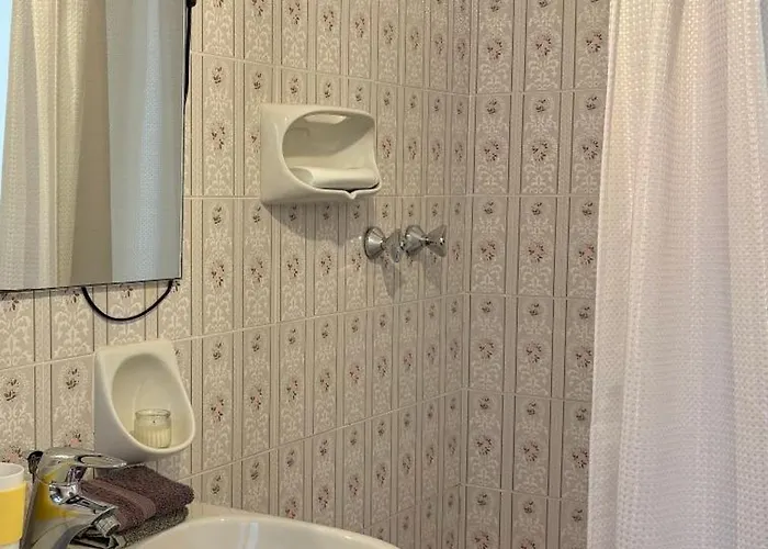 La Casina Del Vicino Al Bosco Appartement Ghiffa